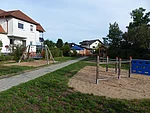 Siedlerheim mit Kinderspielplatz für Kleinkinder